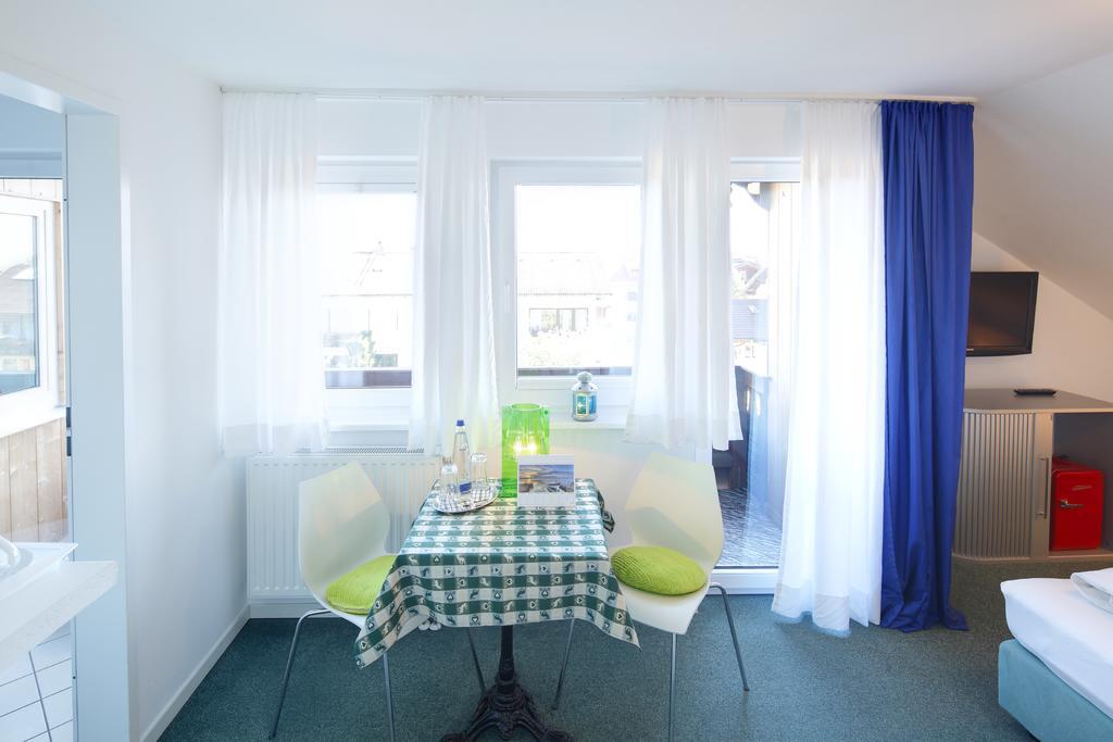 Hotel Kleiner Koenig Швангау Екстериор снимка