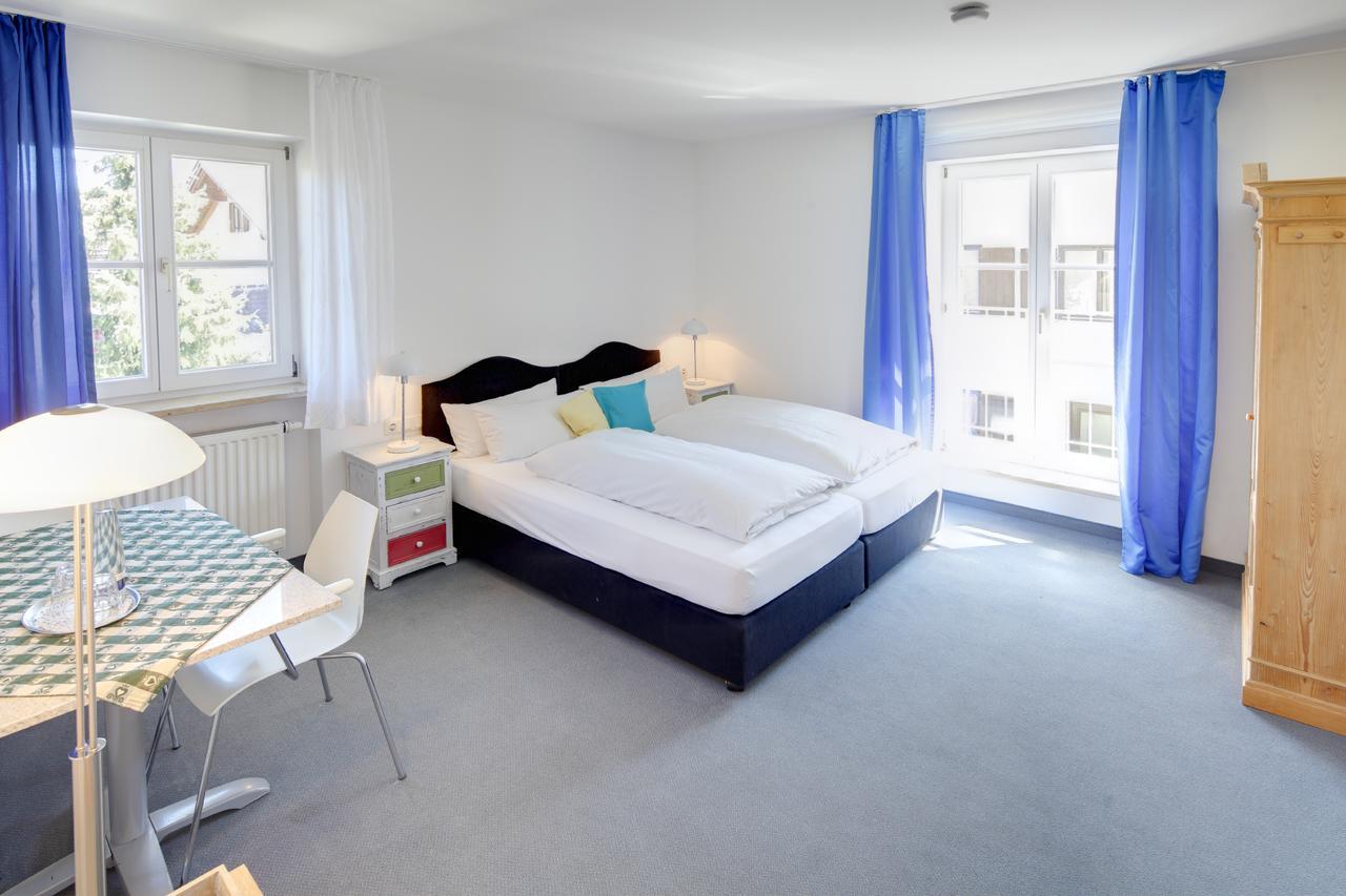 Hotel Kleiner Koenig Швангау Екстериор снимка