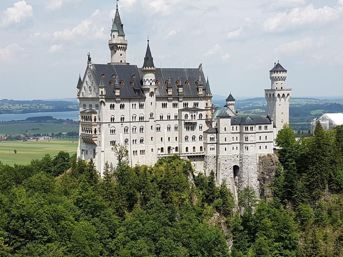 Hotel Kleiner Koenig Швангау Екстериор снимка