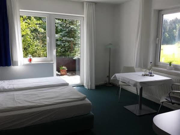 Hotel Kleiner Koenig Швангау Екстериор снимка